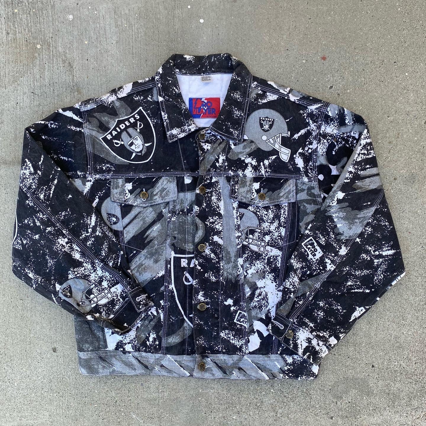 Rare Vintage Los Angeles Raiders Graphic Pro Player Jean