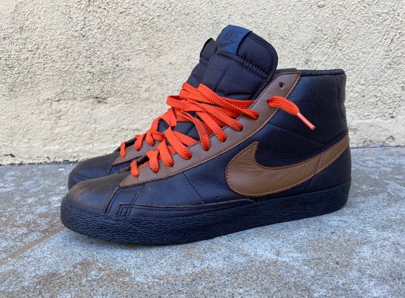 Nike blazer high premium retro best sale sneaker