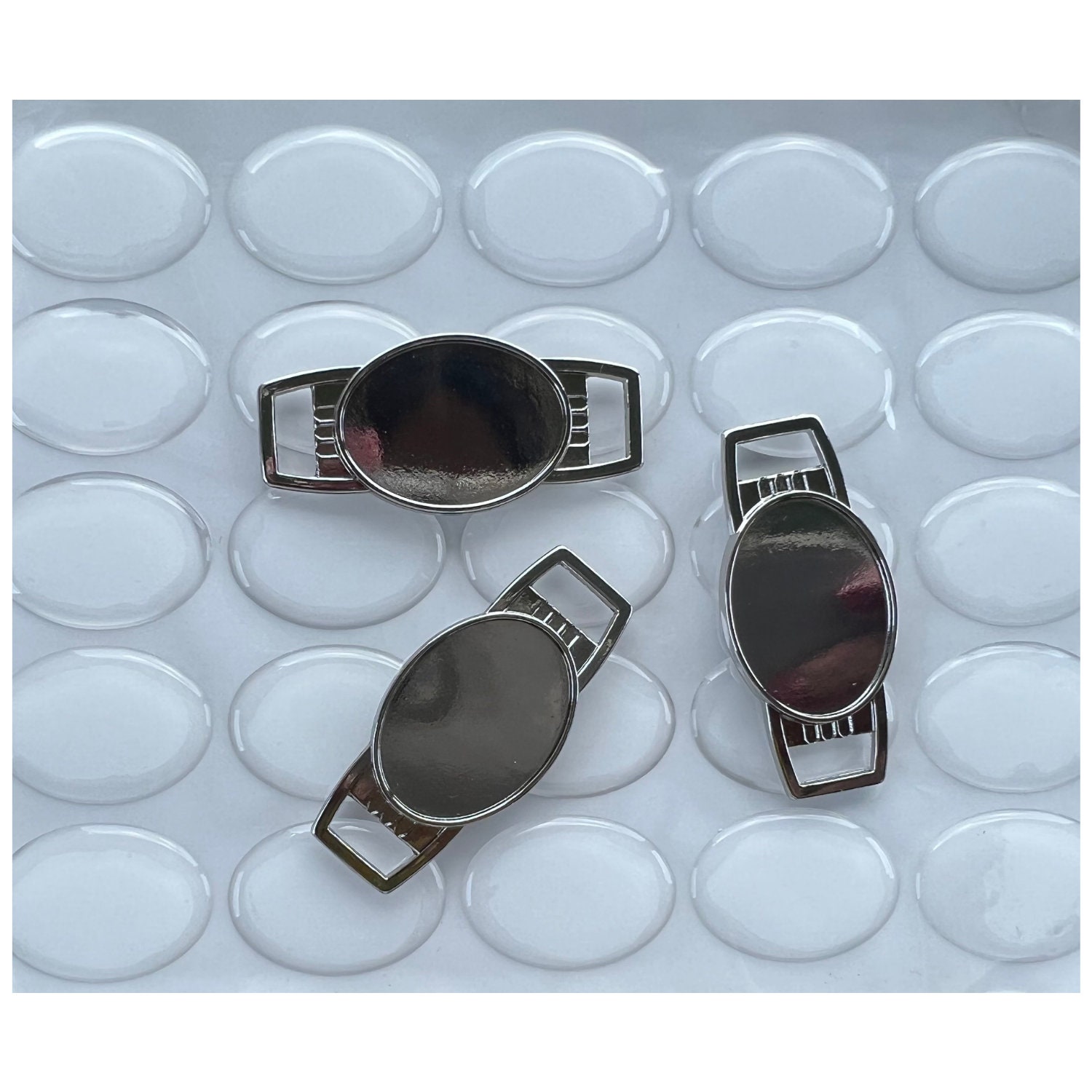 当店在庫してます！ Set of 10 - 500pcs | 12x16mm and 18x25mm | Shoelace Charm チャーム