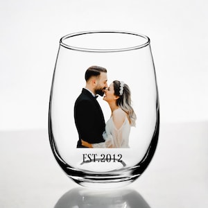 Custom Photo Wine Glass, Custom Wine Glasses, Personalized Wine Glass, Custom Stemless Wine Glass, 15oz Wine Glass