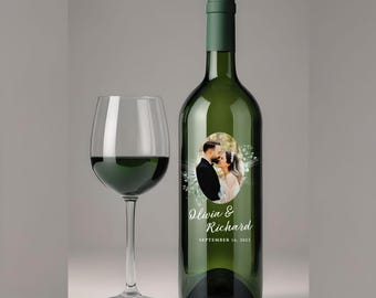 Custom Wine Glass, Custom Wedding Gift, Wedding Favors For Guest,  Wedding Wine Bottle