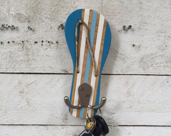 Flip Flop Pool Towel Rack, Outdoor Shower Hooks, Dog Leash Holder