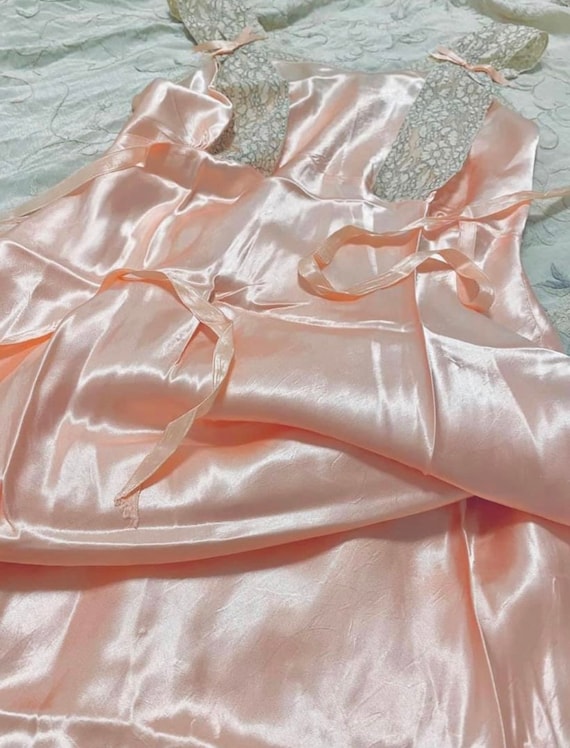 Vintage Lace Gown — 1940s, 40s, Peach, Pink, Alen… - image 2