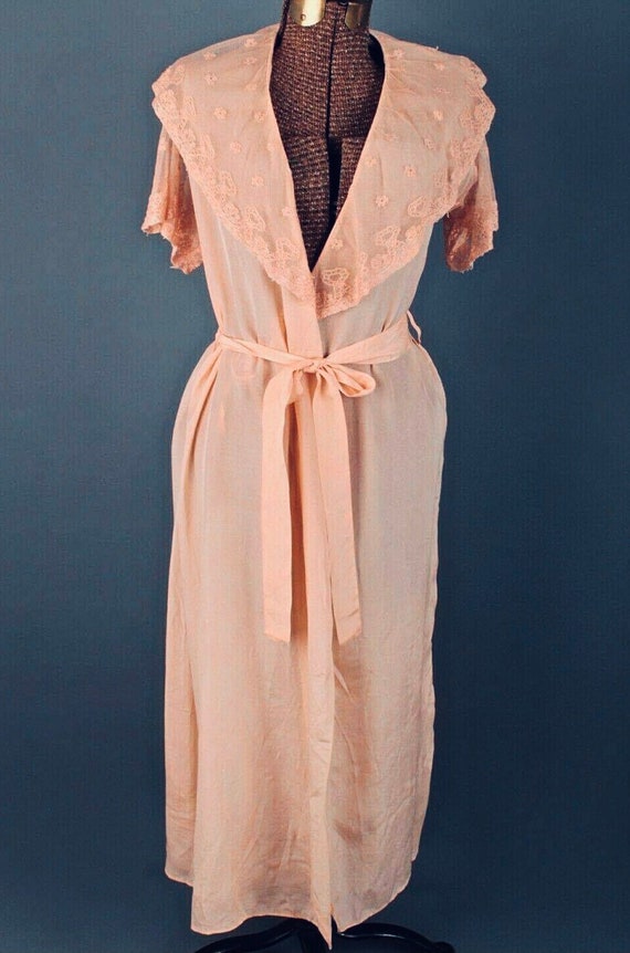 Pink Silk Lace Robe - Vintage, Alencon, Handmade L
