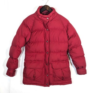 Vintage 80s REI Peak Value DOWN Puffer Ski Parka Abrigo Sz 8 Rojo Arándano Festivo