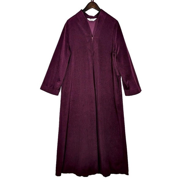 Vintage Shadowline Large Purple Velour Robe Housecoat w/ Pockets Mumu Nightgown