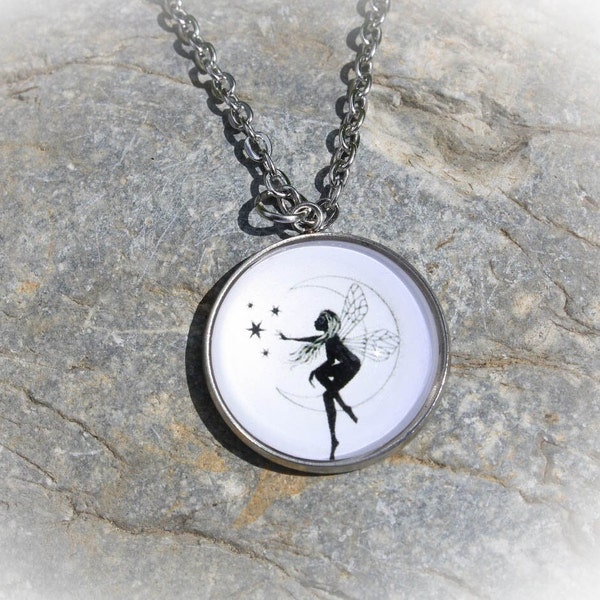 Collier Fantaisie Enfant Pendentif Fée - Cristal Argenté - Longueur 36-40 Cm - Neuf Avec étiquettes Juelz