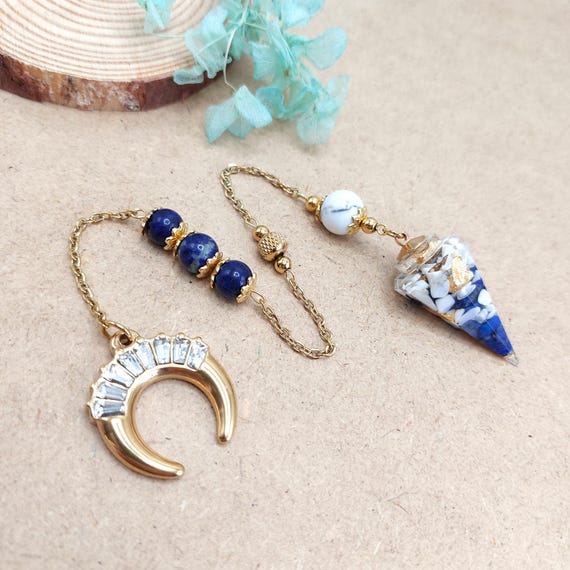 Pendule divinatoire Artemisia, Résine, Lapis Lazuli, Howlite et Feuilles Dorées