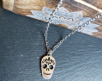 Stainless steel skull necklace - Minimalist skull necklace - skull choker - minimalist skull choker