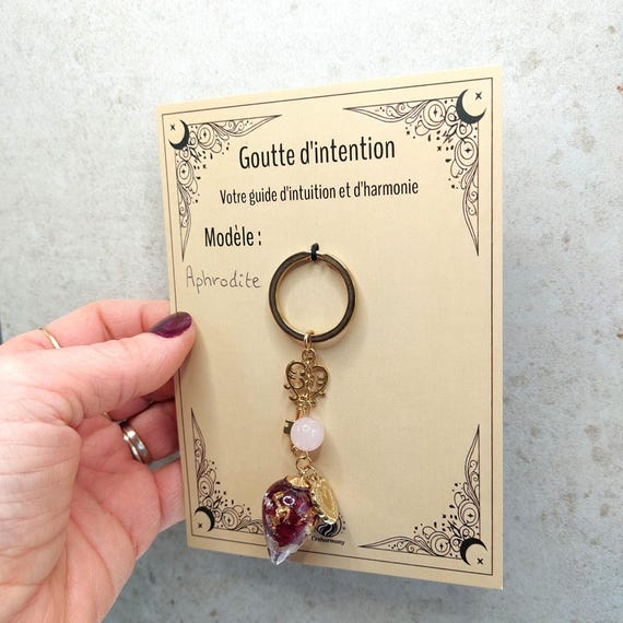 Talisman de poche "Goutte d'Aphrodite" Quartz Rose et Pétales de Rose
