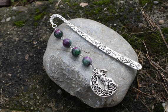 Howling wolf and jade pearl bookmark