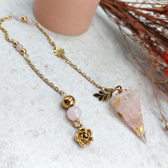 Pendule divinatoire quartz rose, fleur et feuilles d'Or