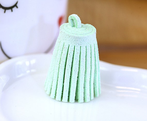 25pcs Cute Fat Tassel,phone Charms,aqua Leather Tassel,fiber