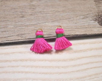 15mm mini borlas de algodón rojo rosa 20pcs, 0.6 '' borla diminuta con anillo de salto de oro, llavero de borla, pequeños pendientes de borlas joyería FH26