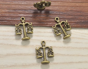 30pcs Antique bronze Terrific Detail Scales Charm pendant, Scales Charms, Balance Charms 23x16mm jewelry supplies
