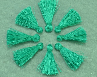 Verde opale, perla seta Tassels,30mm(1.18''inch) Handmade nappa Charms, piccoli nappa breve, filettatura nappe, nappa orecchino risultati