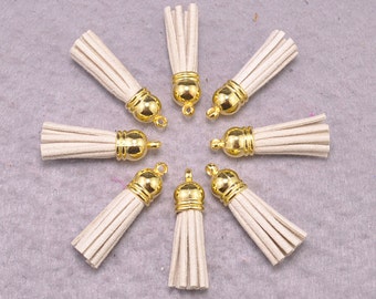 Nappe, 25pcs Camoscio Beige pelle nappe, frangia nappa, nappa ecopelle con capsula oro pendenti - 38x10mm