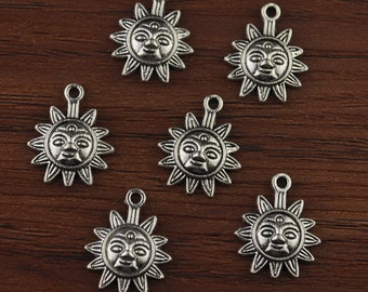 Sun,Sunflower,Sun Charm/Pendant,Antique Silver Tone 14x21mm