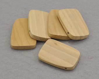 木製ビーズ - スクエアフラットナチュラル未完成木製ビーズ 40x29x6.5 mm、木製ジュエリービーズ用品