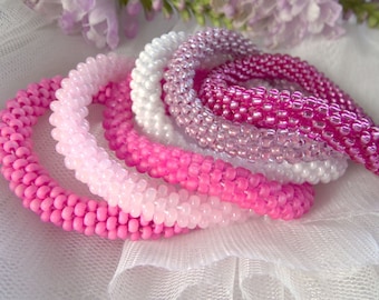 Pink pallet:  White, lilac, Baby pink glass seed beads bracelet. Beaded crochet Kids, baby size bracelet with No clasp