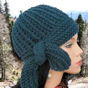 Cloche hat, Crochet hat pattern, Winter beanie hat
