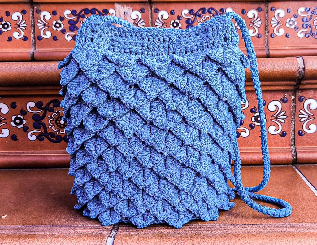40 Dragon Scale Crochet Patterns: Unleash Your Creativity with Unique Designs! 23 Crochet bag Pattern Crocodile stitch crochet bag