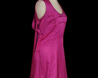 Narciso Rodriguez magenta zijden jurk met sleep, avant-garde couture formele rode loperjurk, rozerood, mouwloos