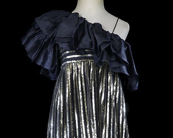 James Galanos zwarte jurk met gouden pailletten, zijden ruches, enkele schouder avant-garde couture jurk, jaren 1960 jaren 1970 jaren 1980 vintage couture maxi