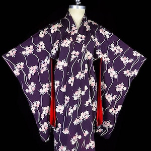Antique silk kimono, robe or coat or dressing gown, purple crepe tomesode, floral flowers, floor length, long sleeves, vintage furisode