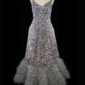1960s sequin & ruffled tulle dress, silk, evening, prom, red carpet. Sleeveless, full skirt, big skirt, trumpet hem, dancing, heavily beaded