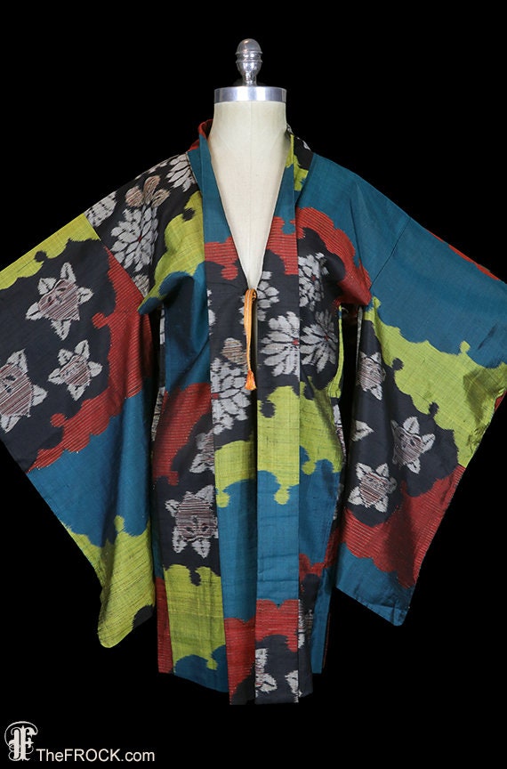 Vintage silk kimono, robe jacket dressing gown, ik
