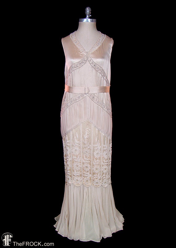 Wedding dress 1920s /1930s vintage flapper era art