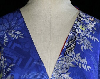 アンティーク 1920 年代 ローブ、ベルト付き シルク 着物風 ガウン