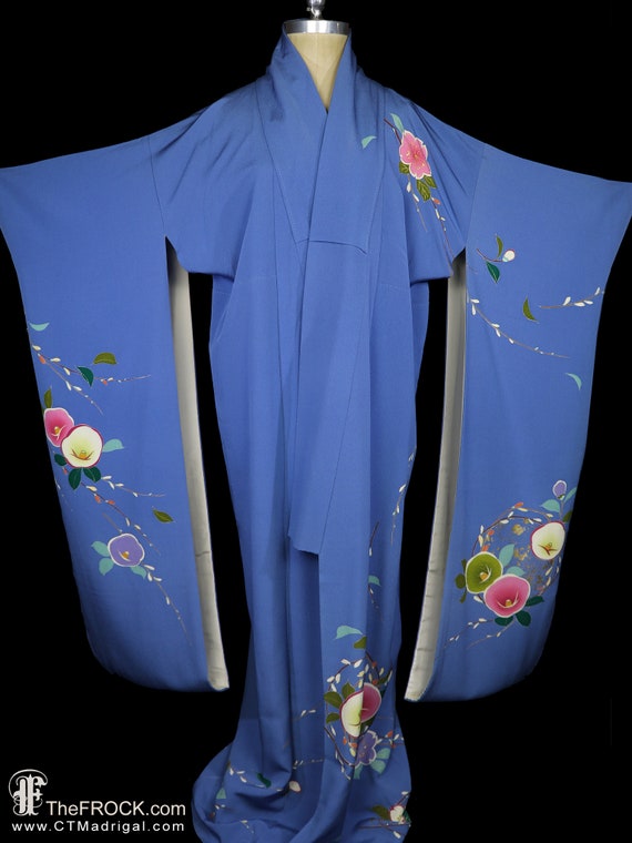 Vintage silk kimono, robe or coat or dressing gow… - image 4