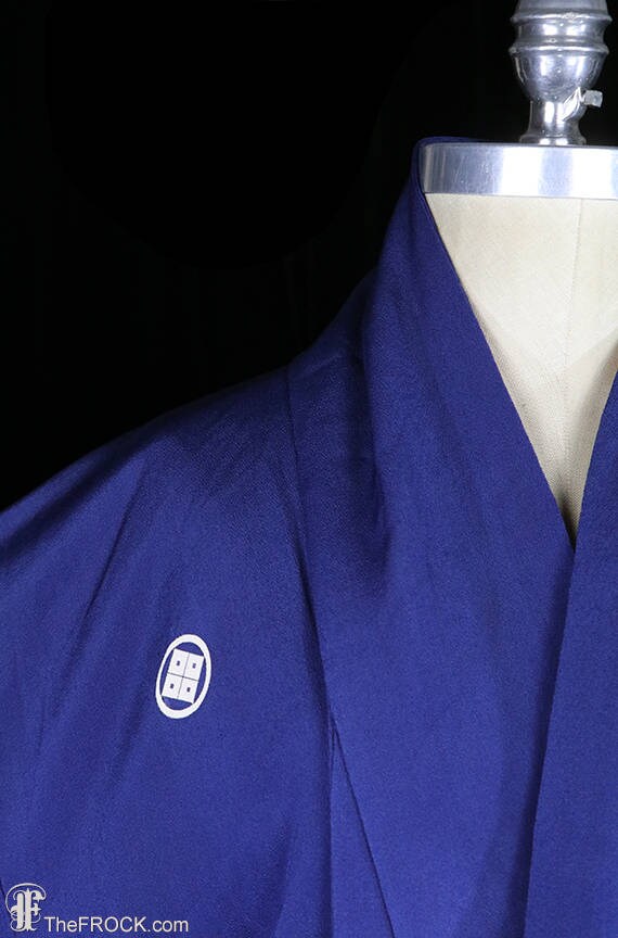 Vintage silk kimono, robe or coat or dressing gow… - image 4
