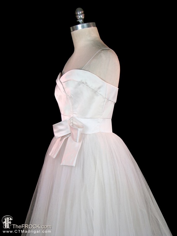 1950s wedding dress, silk satin bodice tulle lace… - image 4