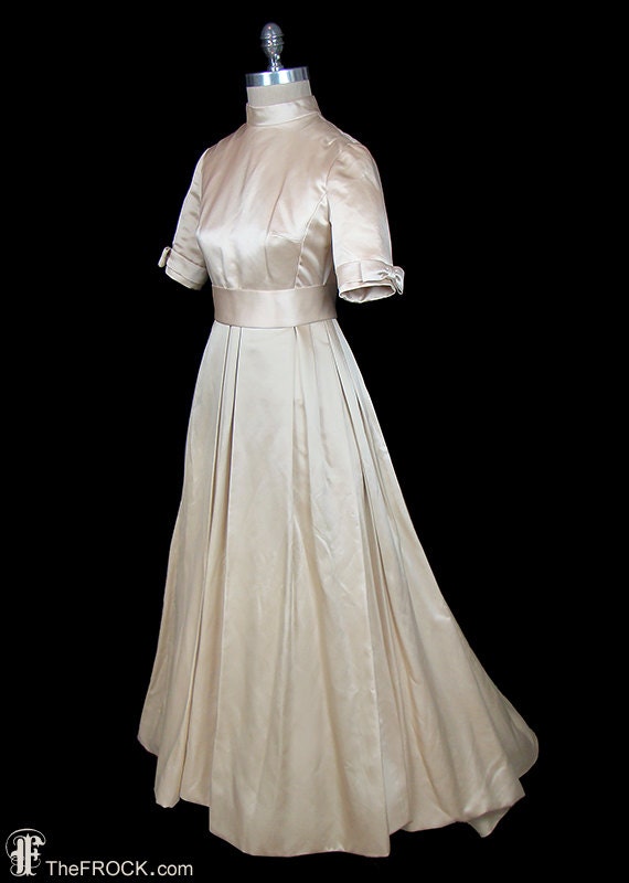 Vestido de novia Balenciaga satén de seda marfil vestido de - Etsy España