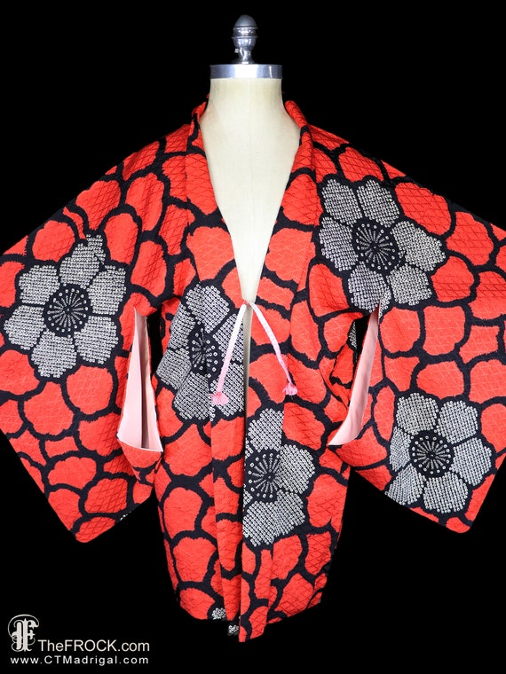 Bold silk haori kimono, robe or jacket or dressing