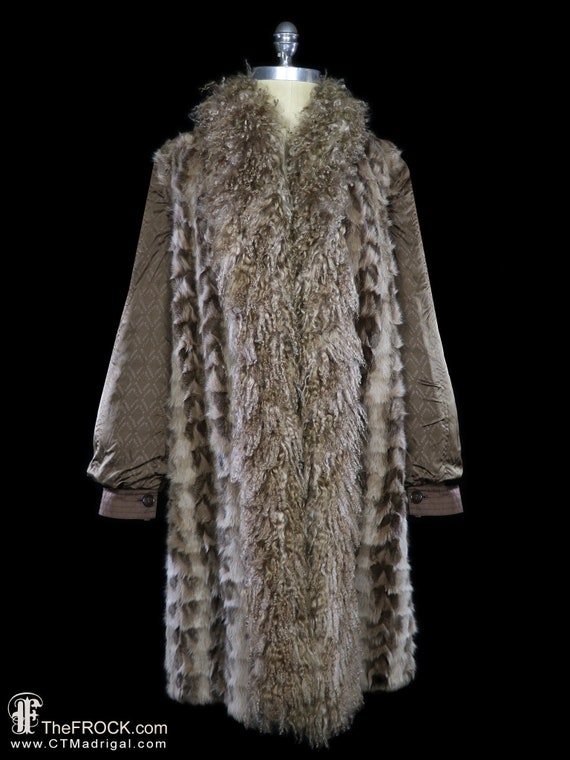 FENDI logo fox fur coat, mongolian lamb fur collar