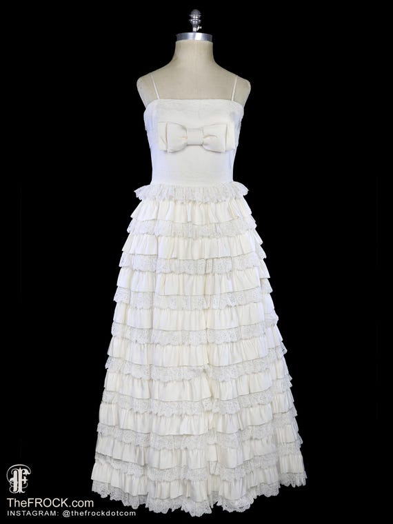 Valentino Wedding Dress Ruffled Silk Taffeta Lace Gown Sleeveless With  Straps Big Ball Gown Skirt French Couture - Etsy