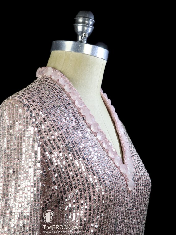 Norman Norell Dress, Silver Pink Sequin Gown, Heavily Beaded Couture Maxi Knit, Long Sleeve Sleeves, Floor Length, 1960s 1970s Evening - Etsy Norway Norman Norell Dress, Silver Pink Sequin Gown, Heavily Beaded Couture Maxi Knit, Long Sleeve Sleeves, Floor Length, 1960s 1970s Evening - Etsy Norway