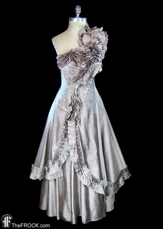 Christian Lacroix Silk Gown, Vintage French Couture Dress, Ruffles, Avant  Garde Red Carpet Formal, Silver Gray Dupioni, Big Skirt Ballgown - Etsy