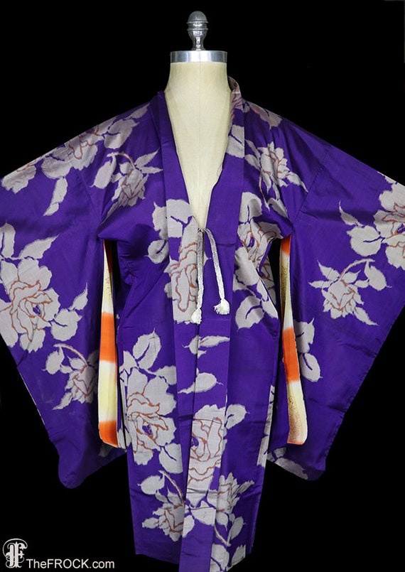 Crisp silk kimono, robe or jacket or dressing gown