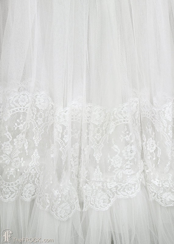1950s wedding dress, silk satin bodice tulle lace… - image 3