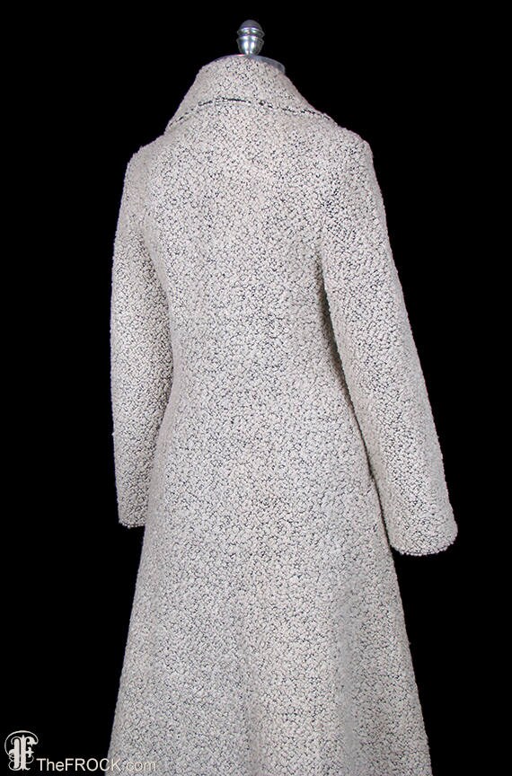Valentino coat, vintage wool nubby ivory over bla… - image 4