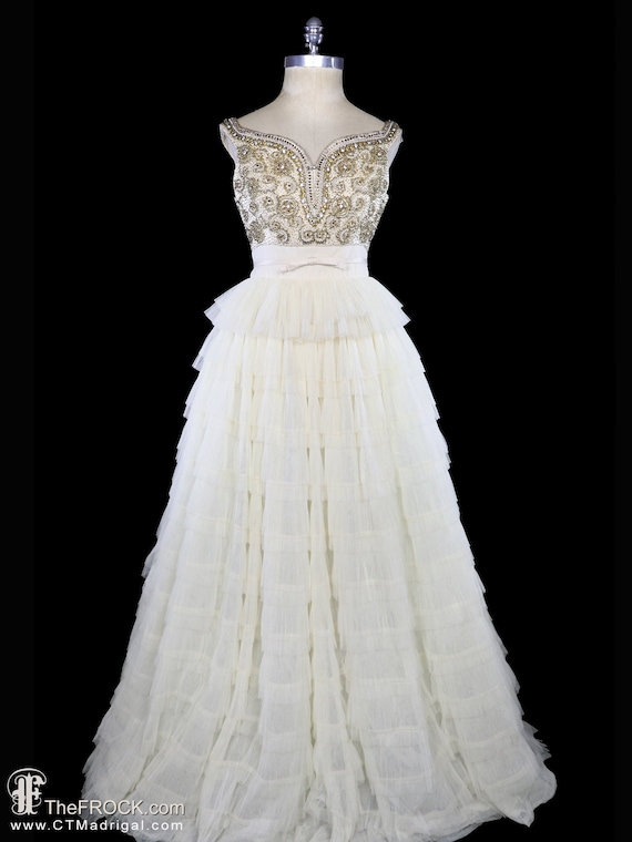 chinese dress ladies Amazon.com: BELLA BARNETT White Tea Party Dress Apricot Midi Lace Dress  Cutout Fairy Dress Classy Vintage Dress Elegant Fall Dress Lace up Wedding  Guest Dress : Clothing, Shoes & Jewelry main image 1