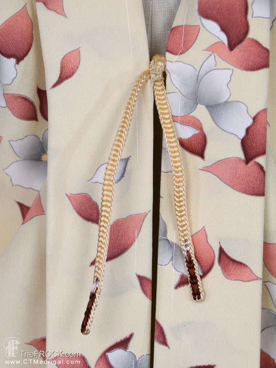 Yellow silk haori kimono, robe or jacket or dress… - image 3