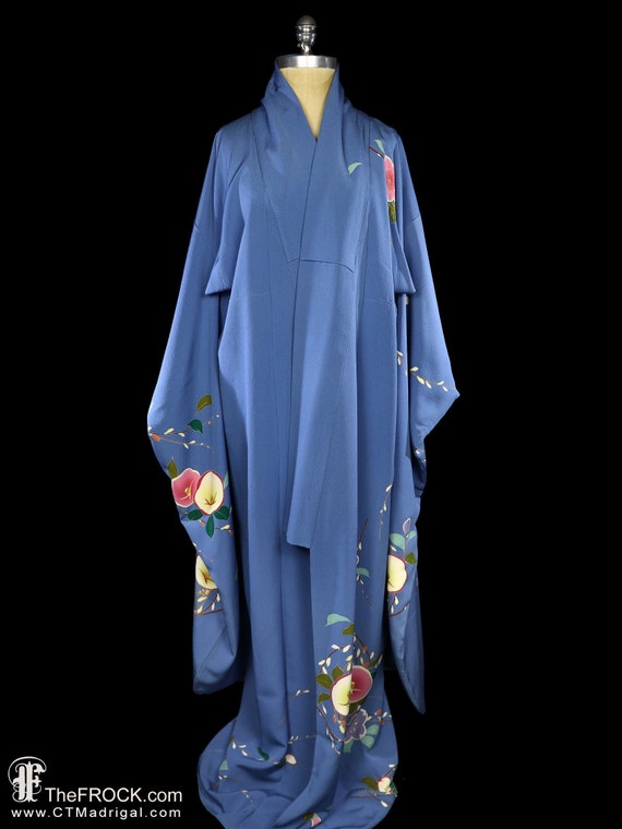 Vintage silk kimono, robe or coat or dressing gow… - image 1