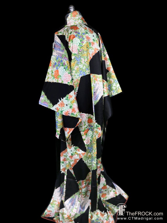 Silk kimono, robe or coat or dressing gown, vinta… - image 4