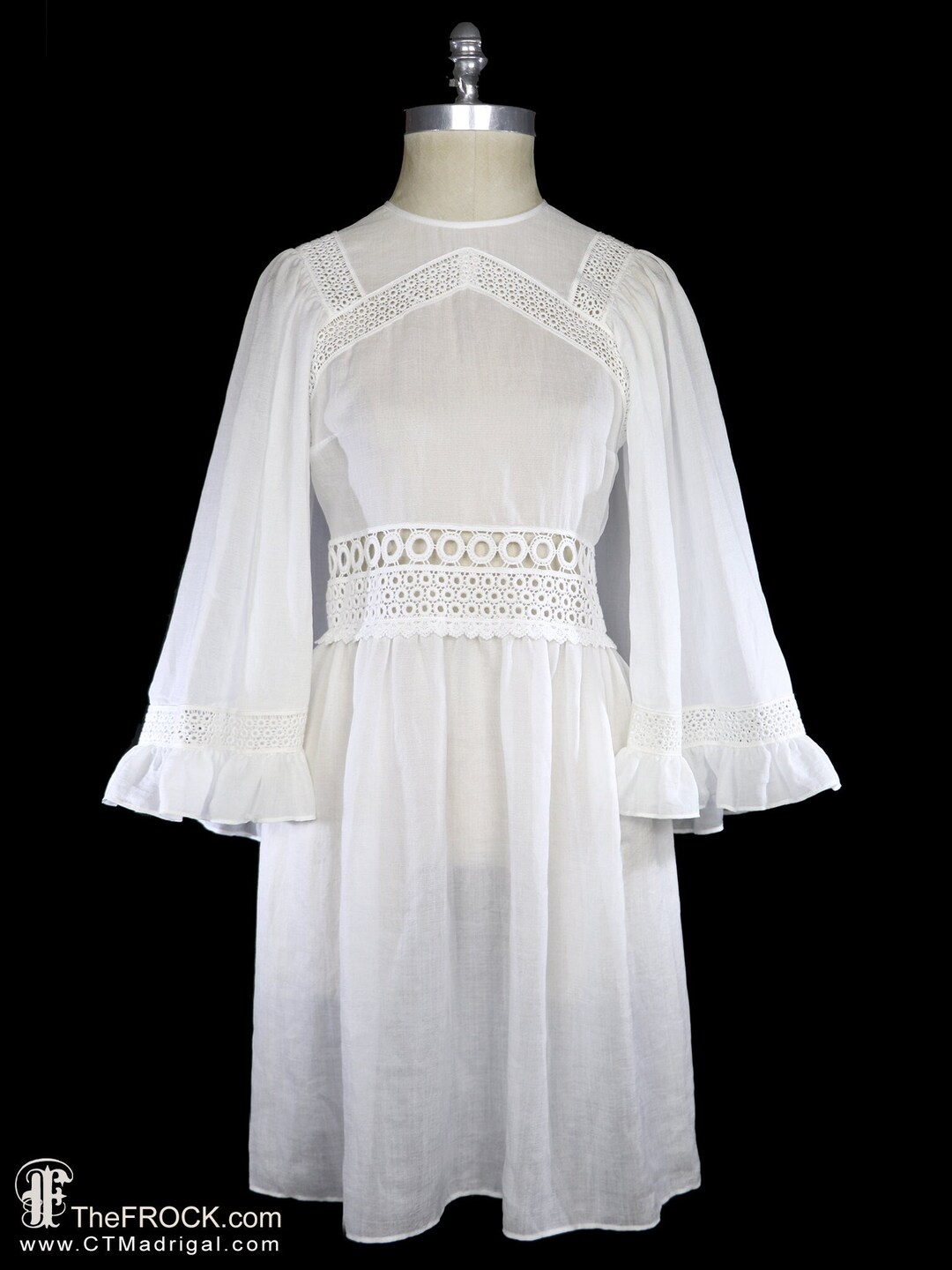 chinese dress ladies Alexander McQueen - Brand New White Long Sleeve Button Up Dress